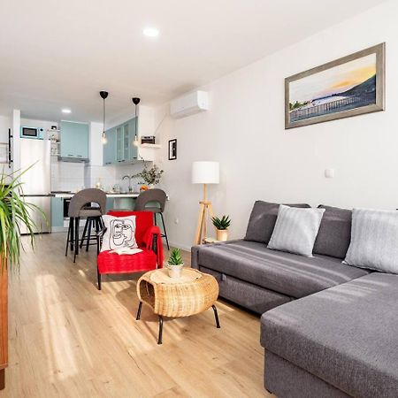Center Apartment Pia Omiš Dış mekan fotoğraf
