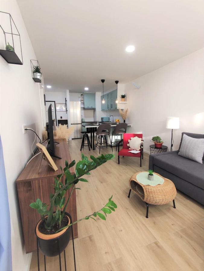 Center Apartment Pia Omiš Dış mekan fotoğraf