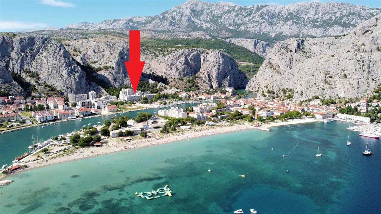 Center Apartment Pia Omiš Dış mekan fotoğraf