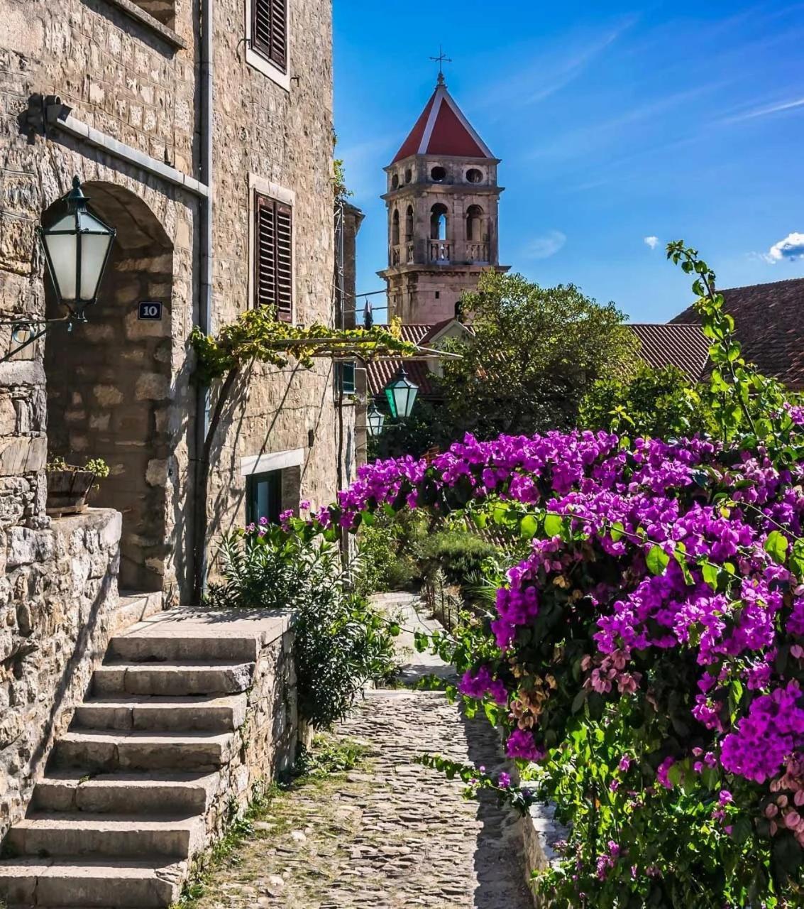 Center Apartment Pia Omiš Dış mekan fotoğraf